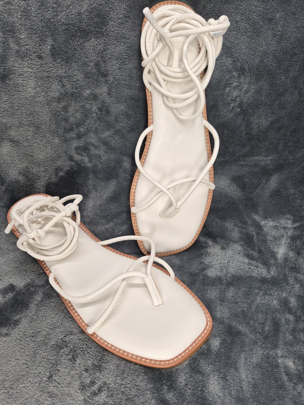 Cushionaire Virtue Lace Up Sandals Womens Size 7.5 Memory Foam White